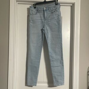 American Eagle Outfitters Light Wash High Rise Jegging